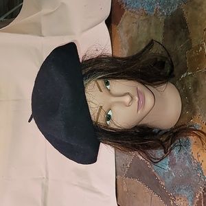 Vintage. 100% Wool beret.  1 size fits most.